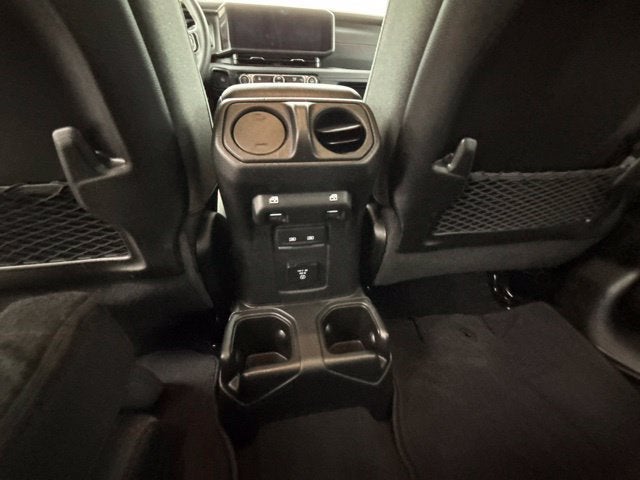 2025 Jeep Wrangler 4-Door Rubicon 4x4