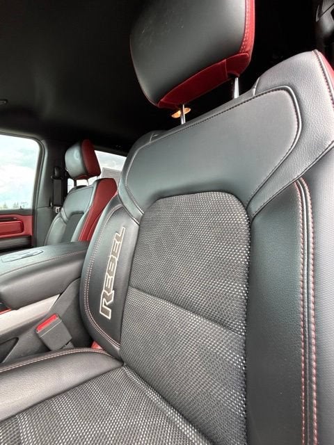 2019 RAM 1500 Rebel Crew Cab 4x4 5'7" Box