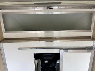 2025 GMC Savana Cutaway 3500 1WT