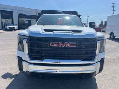 2026 GMC Sierra 3500 HD Chassis Cab Pro