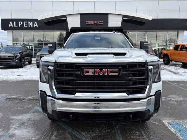 2026 GMC Sierra 3500 HD Chassis Cab Pro