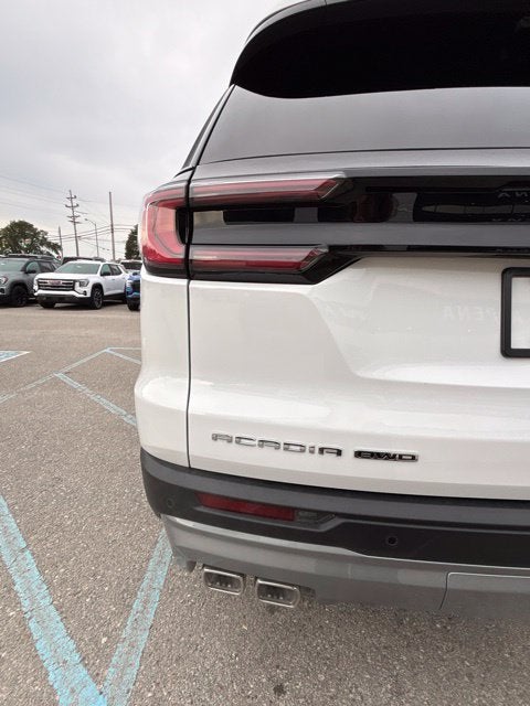 2027 GMC Acadia Elevation