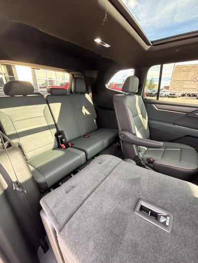 2027 GMC Acadia AT4