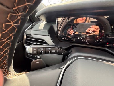 2027 GMC Acadia AT4