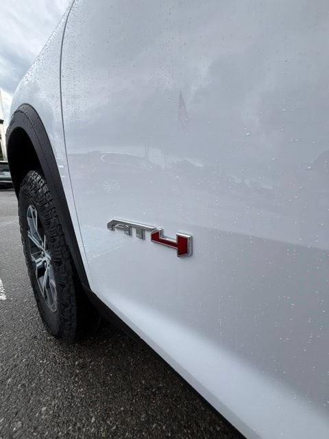 2027 GMC Acadia AT4