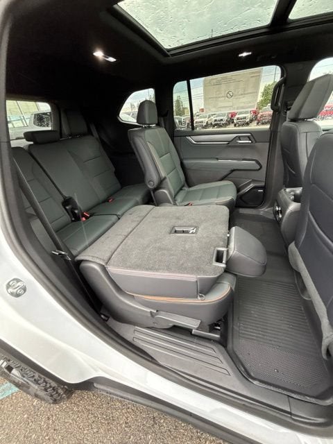 2027 GMC Acadia AT4