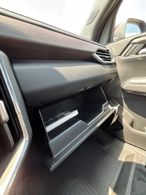 2027 GMC Acadia Denali