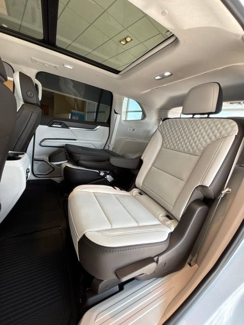 2027 GMC Acadia Denali