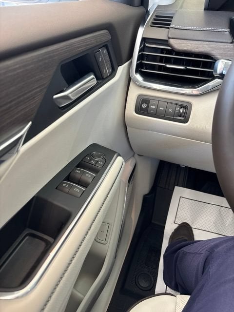 2027 GMC Acadia Denali