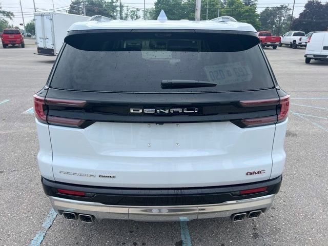 2026 GMC Acadia Denali