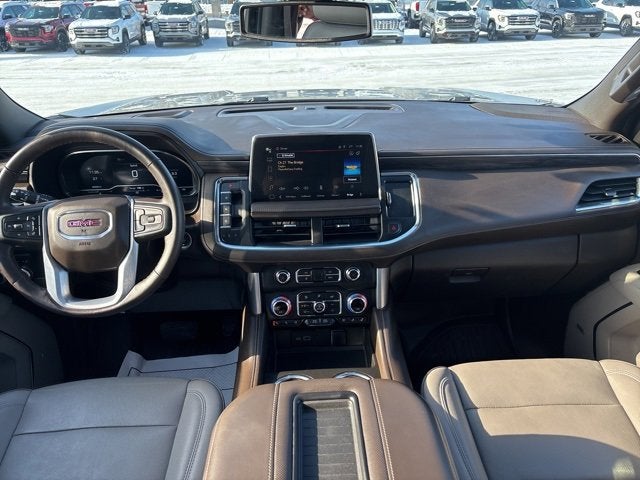 2022 GMC Yukon SLT