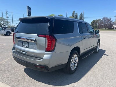 2024 GMC Yukon XL SLE