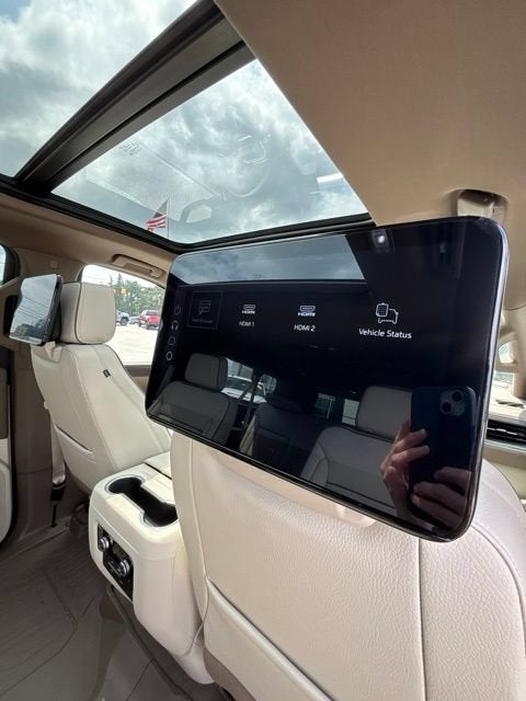 2026 GMC Yukon XL Denali - Photo 22