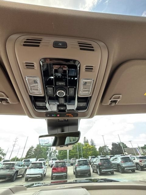 2026 GMC Yukon XL Denali - Photo 51