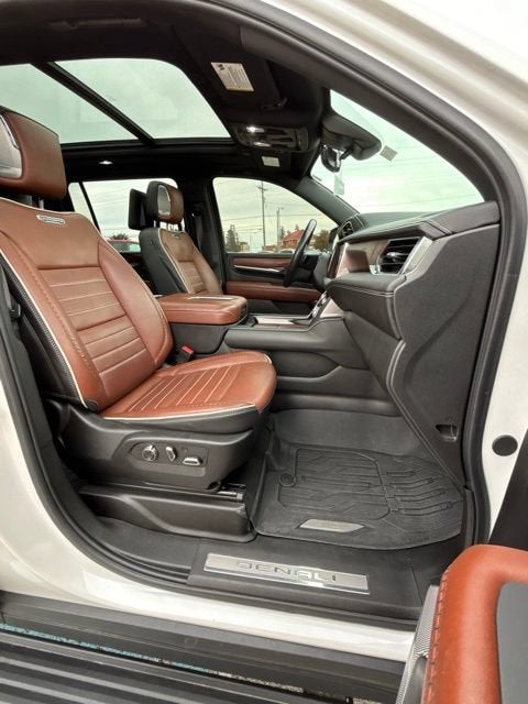 2024 GMC Yukon XL Denali Ultimate