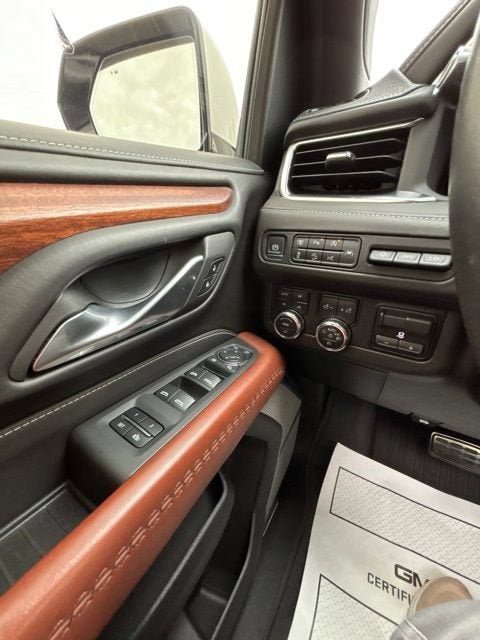 2024 GMC Yukon XL Denali Ultimate