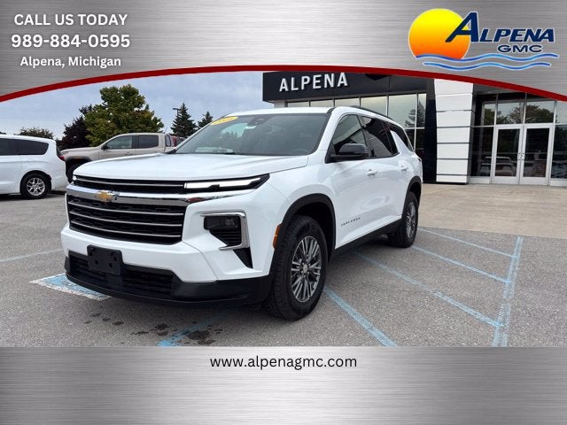 2025 Chevrolet Traverse LT