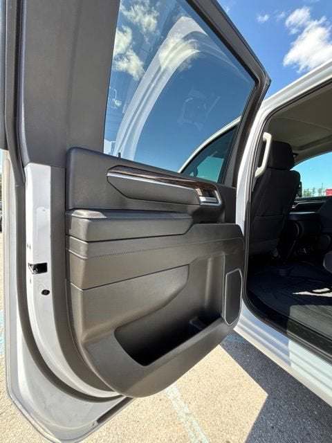 2025 GMC Sierra 2500 HD SLE