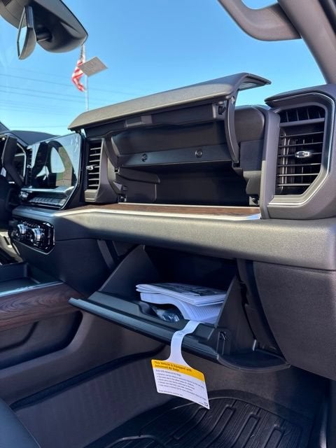 2026 GMC Sierra 3500 HD SLT