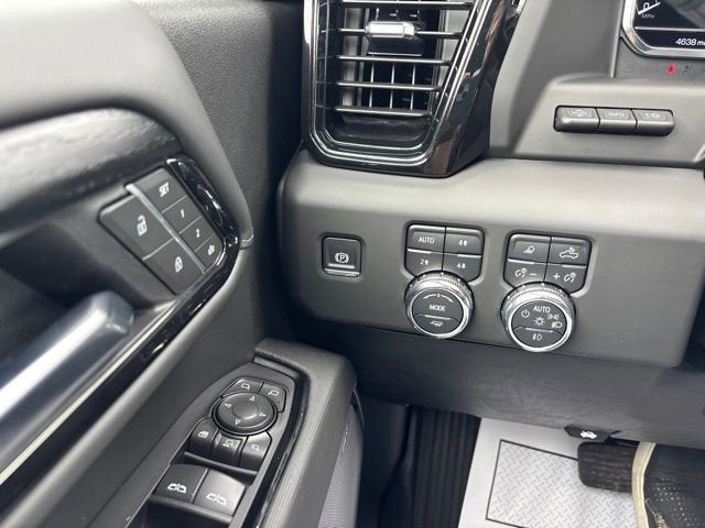2025 GMC Sierra 2500 HD AT4X