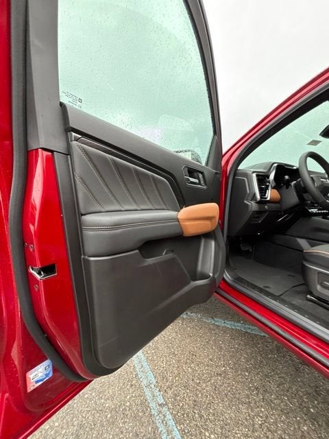 2026 GMC Canyon AT4 - Photo 13
