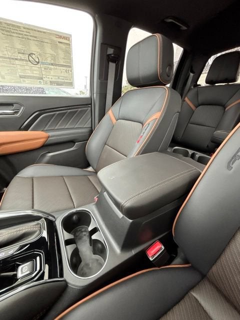 2026 GMC Canyon AT4 - Photo 34