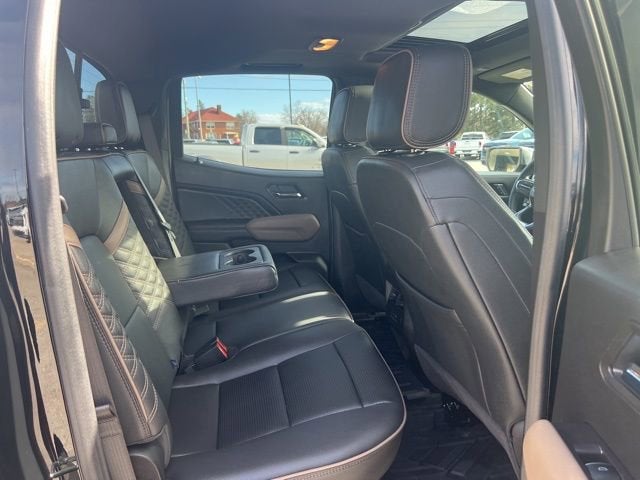 2025 GMC Canyon Denali