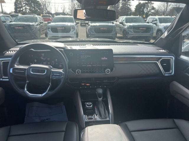 2025 GMC Canyon Denali