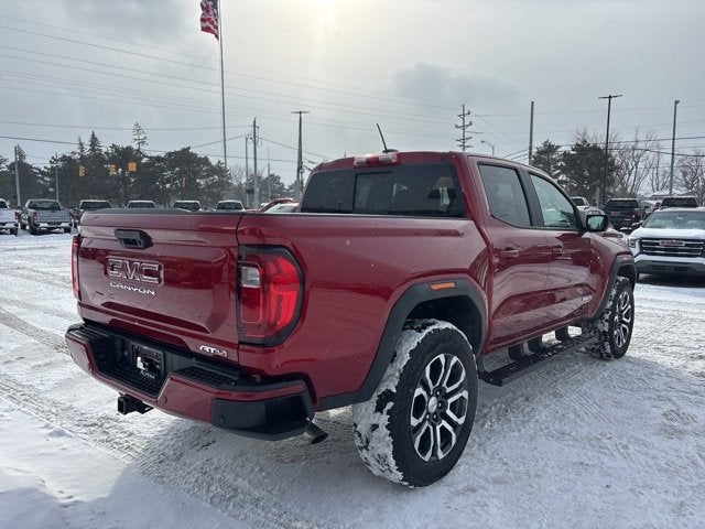 2024 GMC Canyon AT4