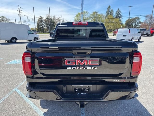 2023 GMC Canyon AT4