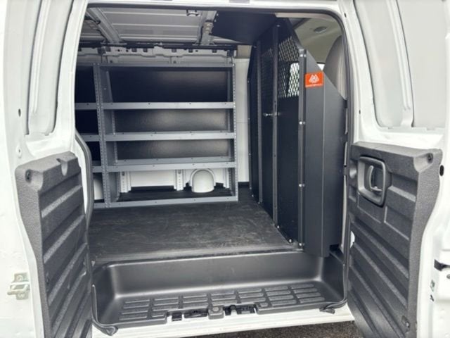 2025 GMC Savana Cargo Work Van