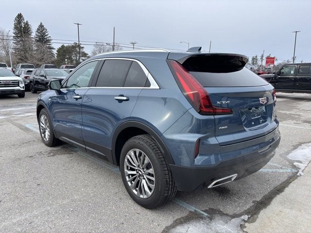 2025 Cadillac XT4 Premium Luxury