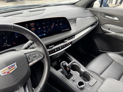2025 Cadillac XT4 Premium Luxury