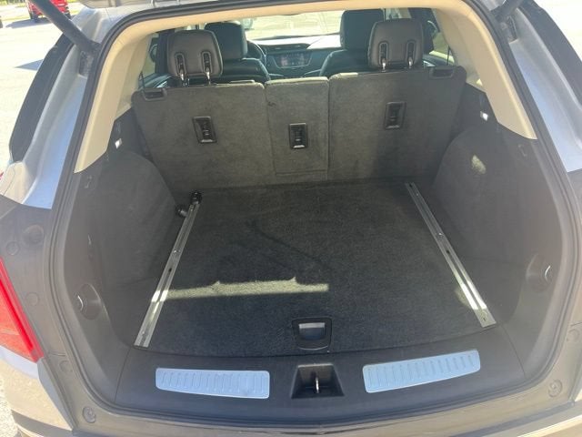 2017 Cadillac XT5 Luxury AWD