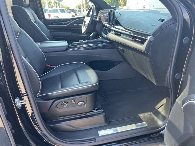 2024 Cadillac Escalade ESV Sport