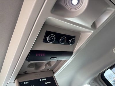 2015 Chrysler Town & Country Touring-L