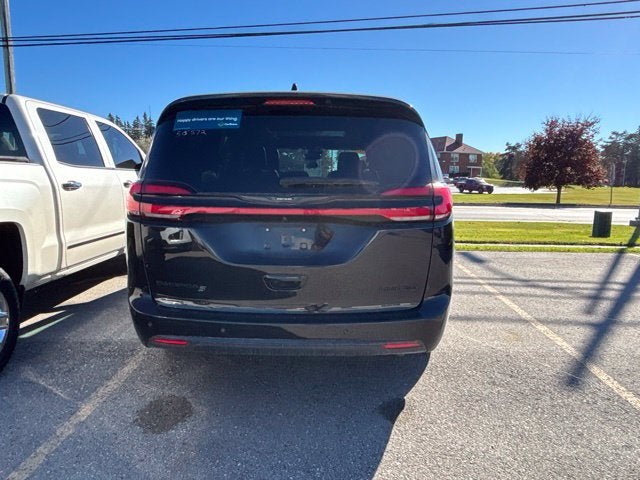 2025 Chrysler Pacifica Limited