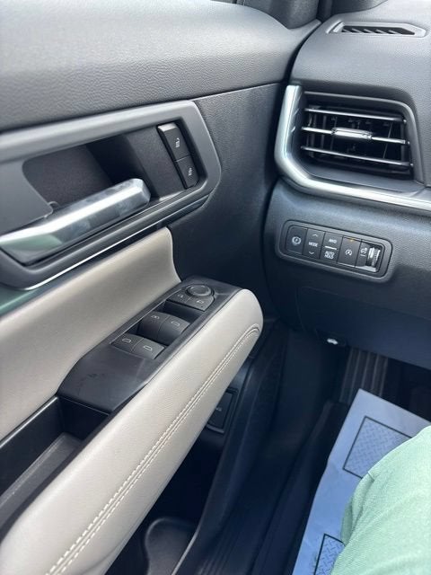2027 GMC Terrain Elevation - Photo 16
