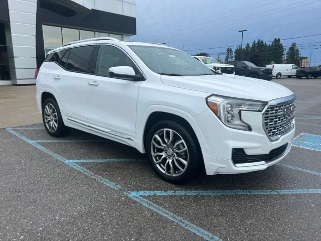 2024 GMC Terrain Denali