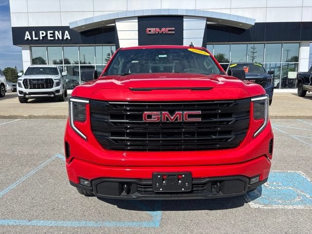 2025 GMC Sierra 1500 Elevation