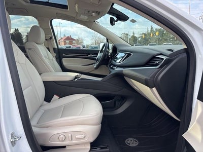 2024 Buick Enclave Essence