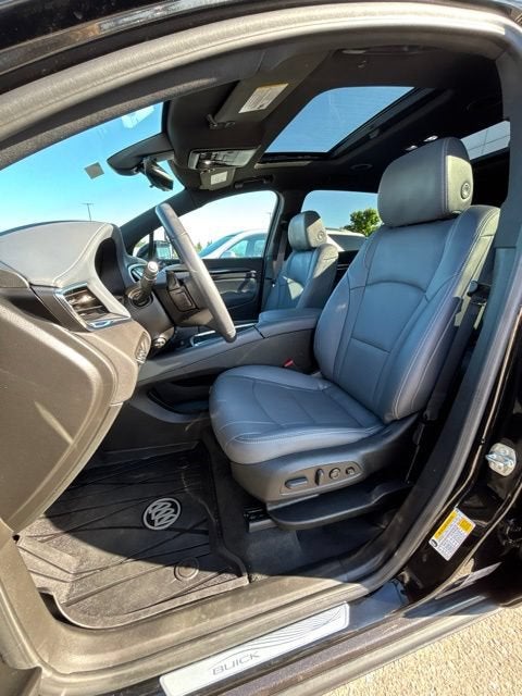 2023 Buick Enclave Premium