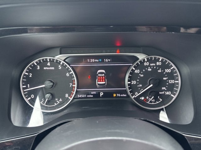 2024 Nissan Pathfinder SV