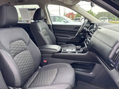 2024 Nissan Pathfinder SV 4WD