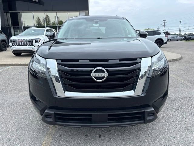 2024 Nissan Pathfinder SV 4WD