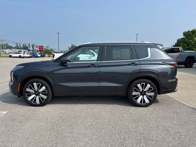 2025 Mitsubishi Outlander SEL