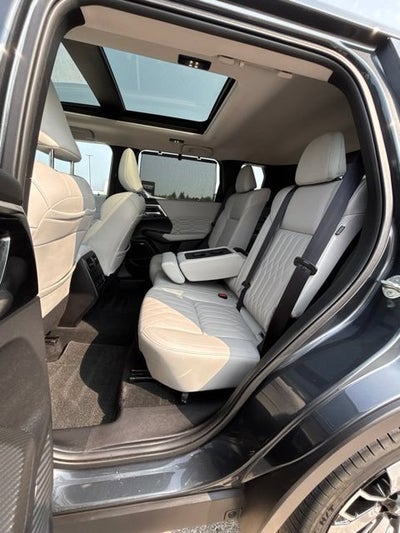 2025 Mitsubishi Outlander SEL