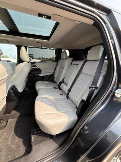 2025 Mitsubishi Outlander SEL