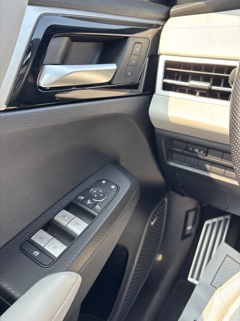 2025 Mitsubishi Outlander SEL