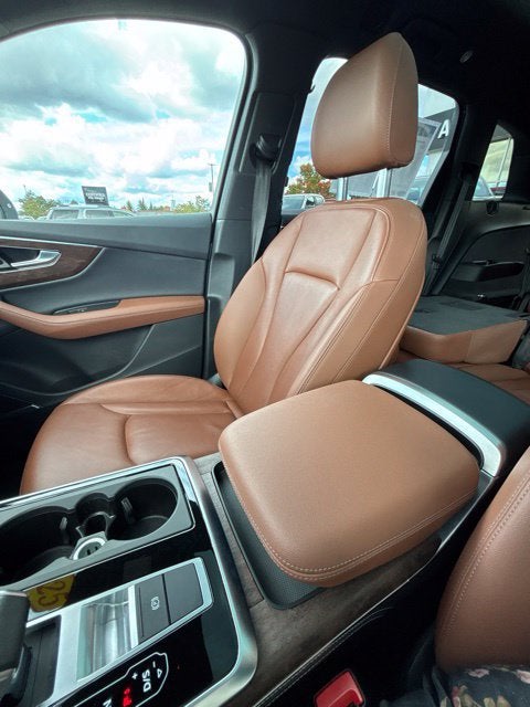 2025 Audi Q7 Premium Plus